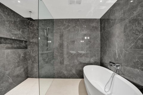 Condominio en venta en Pompano Beach, Florida, 2 dormitorios, 158.77 m2 № 2261751 - foto 27