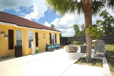 Casa en venta en Ocala, Florida, 3 dormitorios, 125.98 m2 № 1905248 - foto 9