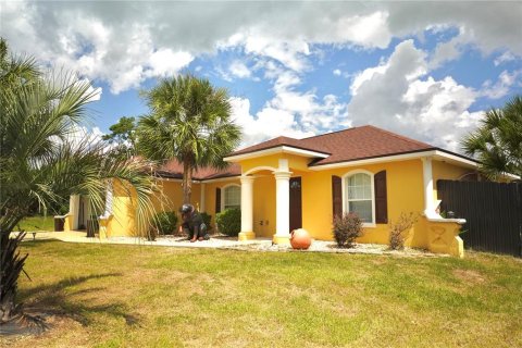 Casa en venta en Ocala, Florida, 3 dormitorios, 125.98 m2 № 1905248 - foto 2