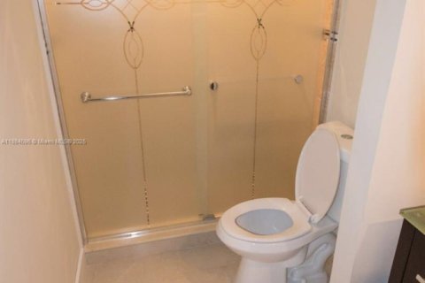 Copropriété à louer à Aventura, Floride: 2 chambres, 105.72 m2 № 1931634 - photo 8