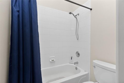 House in Fort Myers, Florida 3 bedrooms, 171.96 sq.m. № 2214997 - photo 28