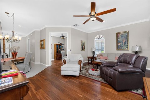 House in Fort Myers, Florida 3 bedrooms, 171.96 sq.m. № 2214997 - photo 8