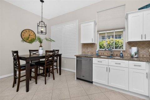 House in Fort Myers, Florida 3 bedrooms, 171.96 sq.m. № 2214997 - photo 21