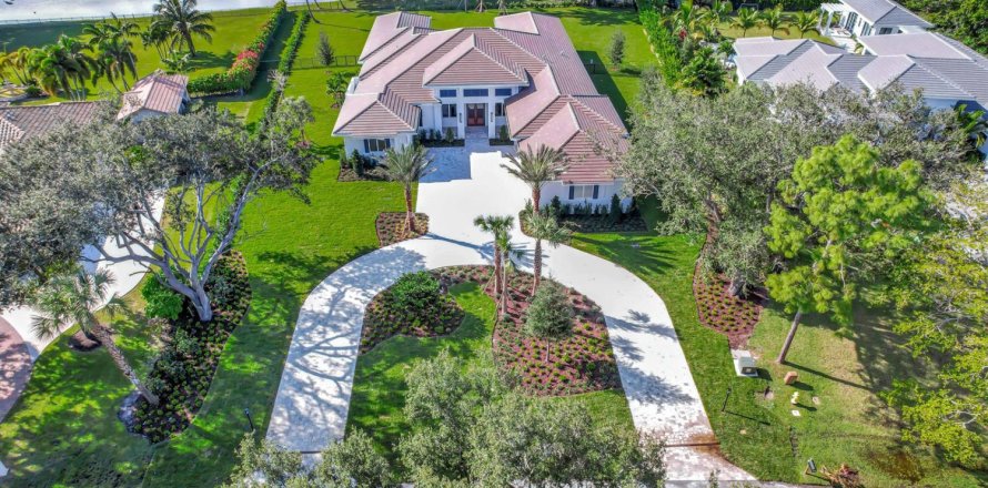 Villa ou maison à Palm Beach Gardens, Floride 4 chambres, 488.11 m2 № 2180222