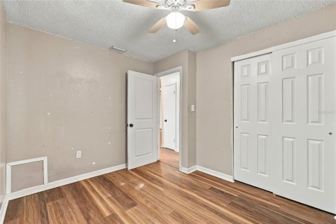Villa ou maison à vendre à Pinellas Park, Floride: 3 chambres, 89.46 m2 № 2436942 - photo 18