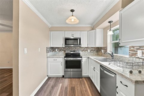 Villa ou maison à vendre à Pinellas Park, Floride: 3 chambres, 89.46 m2 № 2436942 - photo 9