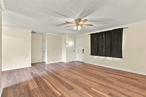 Villa ou maison à vendre à Pinellas Park, Floride: 3 chambres, 89.46 m2 № 2436942 - photo 6