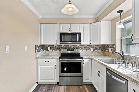 Villa ou maison à vendre à Pinellas Park, Floride: 3 chambres, 89.46 m2 № 2436942 - photo 10