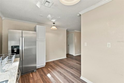 Villa ou maison à vendre à Pinellas Park, Floride: 3 chambres, 89.46 m2 № 2436942 - photo 11