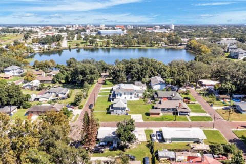 Villa ou maison à vendre à Lakeland, Floride: 5 chambres, 214.79 m2 № 2419872 - photo 16