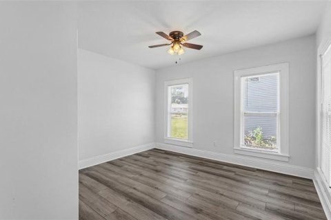 Villa ou maison à vendre à Lakeland, Floride: 5 chambres, 214.79 m2 № 2419872 - photo 21