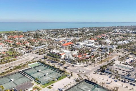 Condo in Boca Grande, Florida, 2 bedrooms  № 1910240 - photo 4