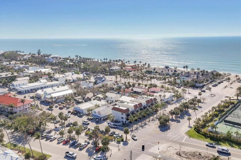 Condo in Boca Grande, Florida, 2 bedrooms  № 1910240 - photo 2