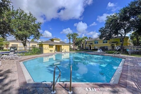 Townhouse in Zephyrhills, Florida 3 bedrooms, 145.02 sq.m. № 1866299 - photo 25