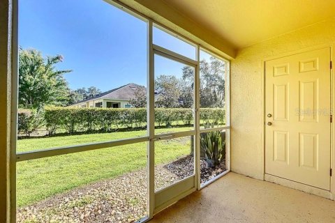Townhouse in Zephyrhills, Florida 3 bedrooms, 145.02 sq.m. № 1866299 - photo 21