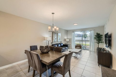 Condo in Kissimmee, Florida, 2 bedrooms  № 1681622 - photo 4