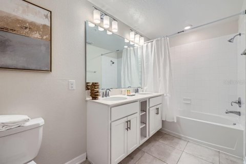 Condo in Kissimmee, Florida, 2 bedrooms  № 1681622 - photo 10