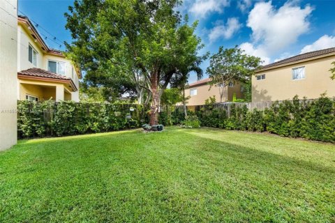 Villa ou maison à vendre à Cutler Bay, Floride: 4 chambres, 225.66 m2 № 1987282 - photo 25