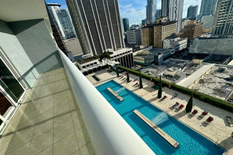 Condo in Miami, Florida  № 2052757 - photo 2