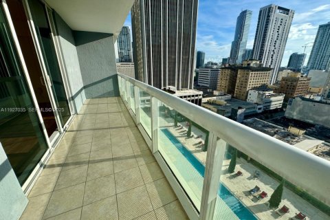 Condo in Miami, Florida  № 2052757 - photo 21