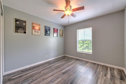 Townhouse in Valrico, Florida 3 bedrooms, 160.91 sq.m. № 1795363 - photo 17