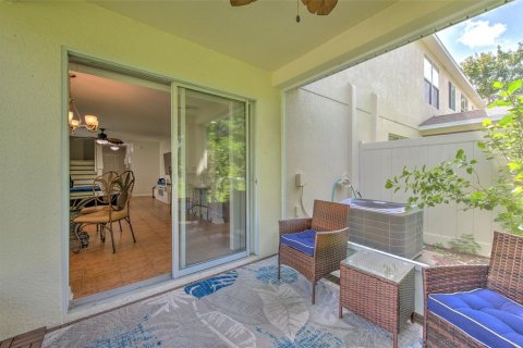 Townhouse in Valrico, Florida 3 bedrooms, 160.91 sq.m. № 1795363 - photo 19