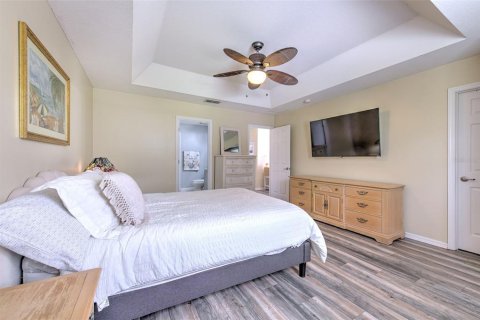 Townhouse in Valrico, Florida 3 bedrooms, 160.91 sq.m. № 1795363 - photo 11