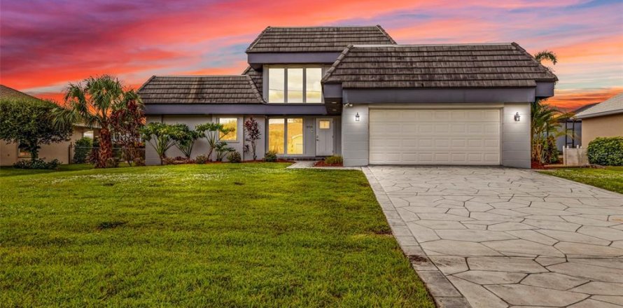 Villa ou maison à Punta Gorda, Floride 3 chambres, 210.61 m2 № 2324601