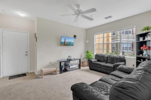 Condo in Orlando, Florida, 1 bedroom  № 1631123 - photo 4