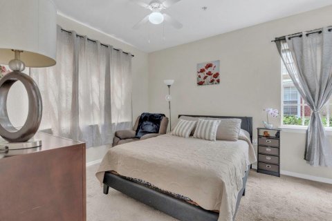 Condo in Orlando, Florida, 1 bedroom  № 1631123 - photo 8