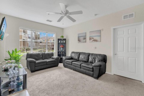 Condo in Orlando, Florida, 1 bedroom  № 1631123 - photo 3