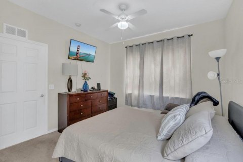 Condo in Orlando, Florida, 1 bedroom  № 1631123 - photo 9