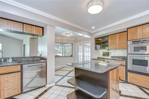 Casa en venta en Lutz, Florida, 4 dormitorios, 328.32 m2 № 1747058 - foto 12