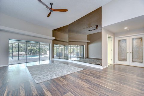 Casa en venta en Lutz, Florida, 4 dormitorios, 328.32 m2 № 1747058 - foto 9