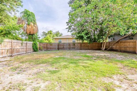 Villa ou maison à vendre à Tampa, Floride: 3 chambres, 78.6 m2 № 2148267 - photo 21