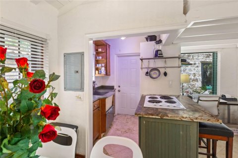 Condominio en venta en Coral Gables, Florida, 1 dormitorio № 1880047 - foto 3