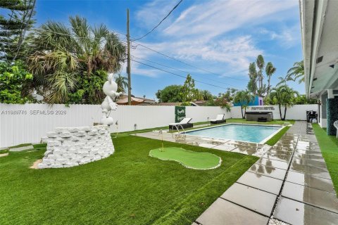 Купить коммерческую недвижимость в Халландейл-Бич, Флорида 488.67м2, № 2054260 - фото 8