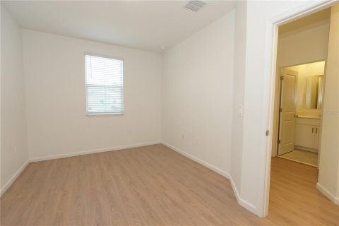 Touwnhouse à louer à Kissimmee, Floride: 3 chambres, 171.22 m2 № 2430956 - photo 13