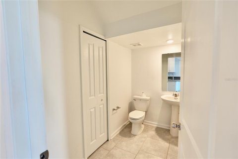 Touwnhouse à louer à Kissimmee, Floride: 3 chambres, 171.22 m2 № 2430956 - photo 5
