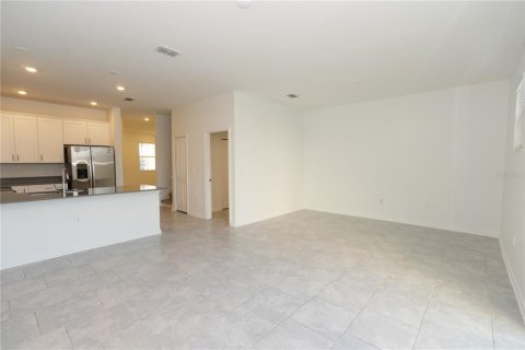 Touwnhouse à louer à Kissimmee, Floride: 3 chambres, 171.22 m2 № 2430956 - photo 6