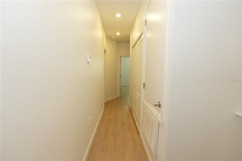 Touwnhouse à louer à Kissimmee, Floride: 3 chambres, 171.22 m2 № 2430956 - photo 12
