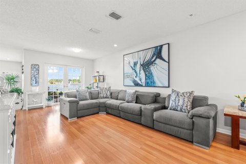 Villa ou maison à vendre à West Palm Beach, Floride: 3 chambres, 166.85 m2 № 2077678 - photo 21