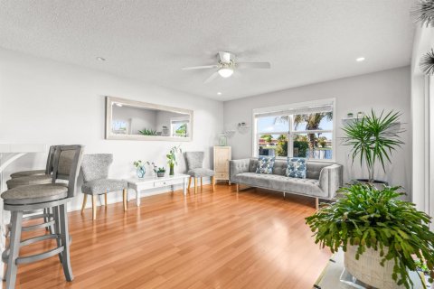 Villa ou maison à vendre à West Palm Beach, Floride: 3 chambres, 166.85 m2 № 2077678 - photo 27
