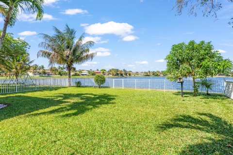 Villa ou maison à vendre à West Palm Beach, Floride: 3 chambres, 166.85 m2 № 2077678 - photo 16