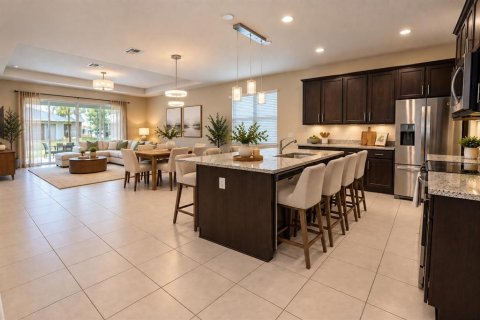 House in Sanford, Florida 3 bedrooms, 222.97 sq.m. № 2323215 - photo 2