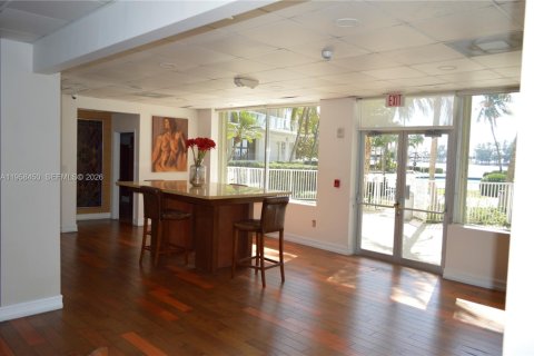 Copropriété à louer à Miami, Floride: 2 chambres, 124.86 m2 № 2021107 - photo 13