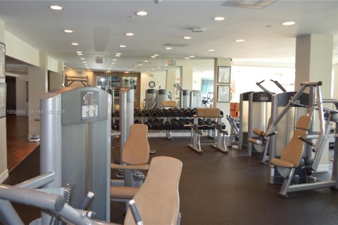 Copropriété à louer à Miami, Floride: 2 chambres, 124.86 m2 № 2021107 - photo 10