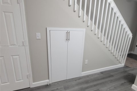 Copropriété à vendre à Miami, Floride: 1 chambre, 58.25 m2 № 1967405 - photo 8