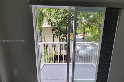 Copropriété à vendre à Miami, Floride: 1 chambre, 58.25 m2 № 1967405 - photo 11