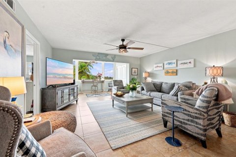 Copropriété à louer à Bradenton, Floride: 2 chambres, 132.11 m2 № 2284586 - photo 18